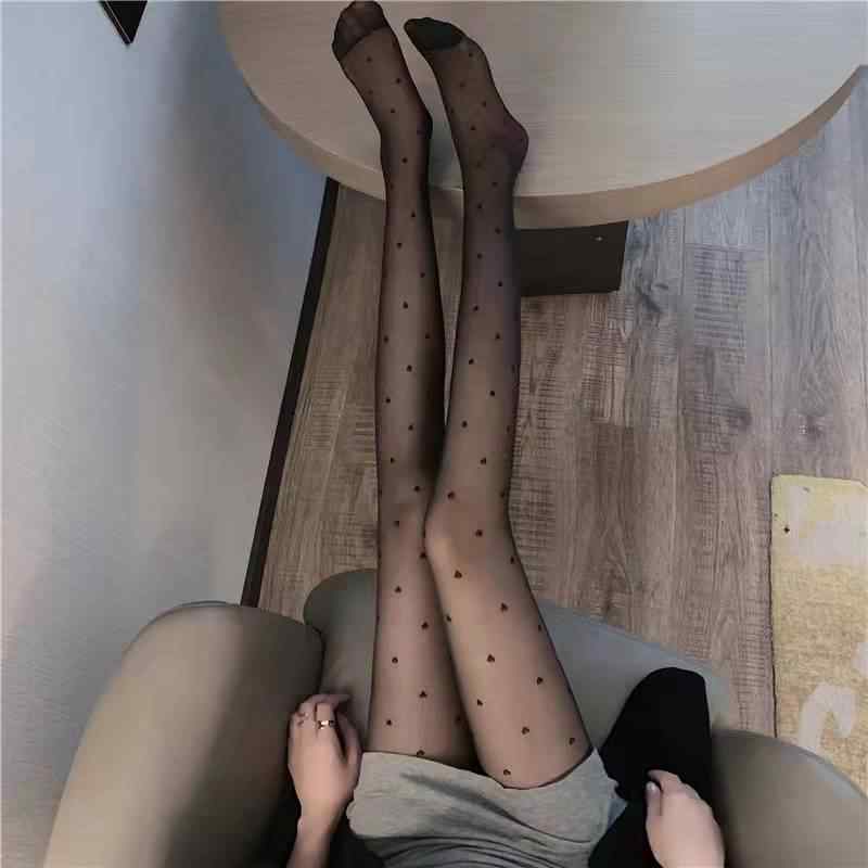 جوراب شلواری شیشه ای خالدار پنتی 2 جوراب شلواری شیشه ای خالدار پنتی (1)